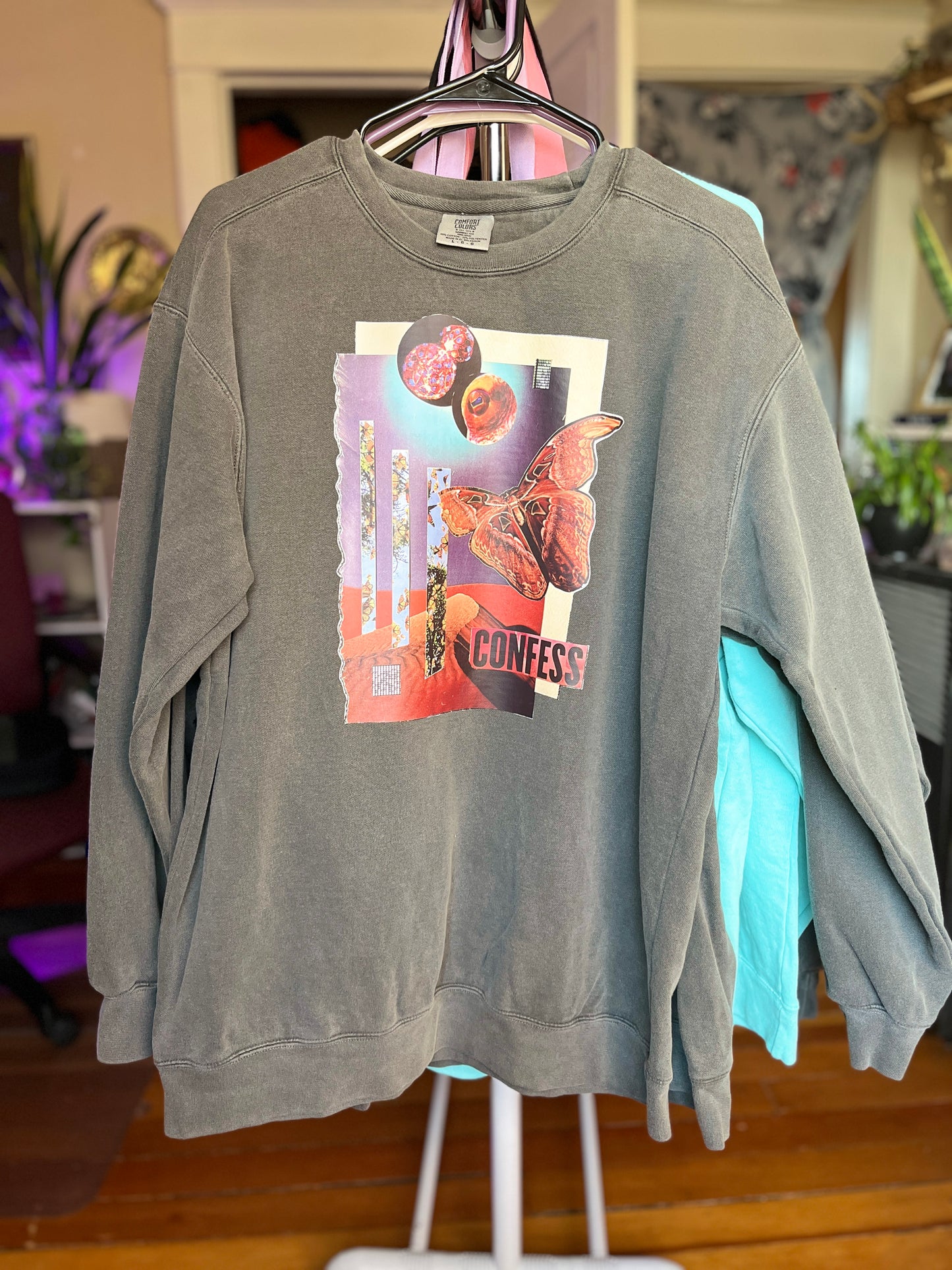 Crewneck- Confess